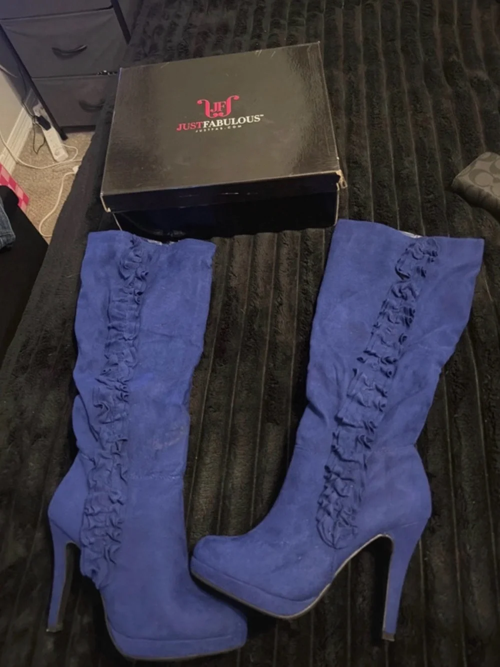 JustFab Blue Over-the-Knee Ruffle Suede Boots size 7